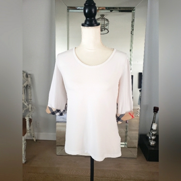 Burberry Tops - Burberry Brit Women’s White 3/4 Sleeve Scoop Neck Blouse Size Large